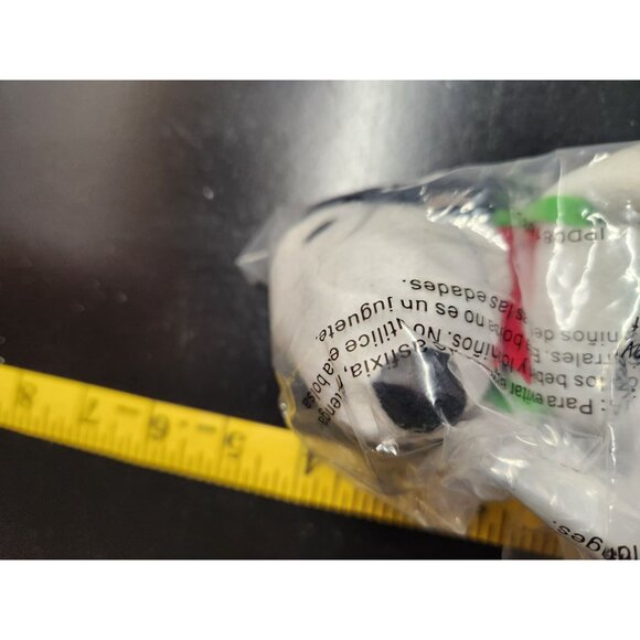 Metlife 2016 Snoopy Plush Toy With Red Bow Tie & Green Scarf  Peanuts Character - Picture 5 of 5